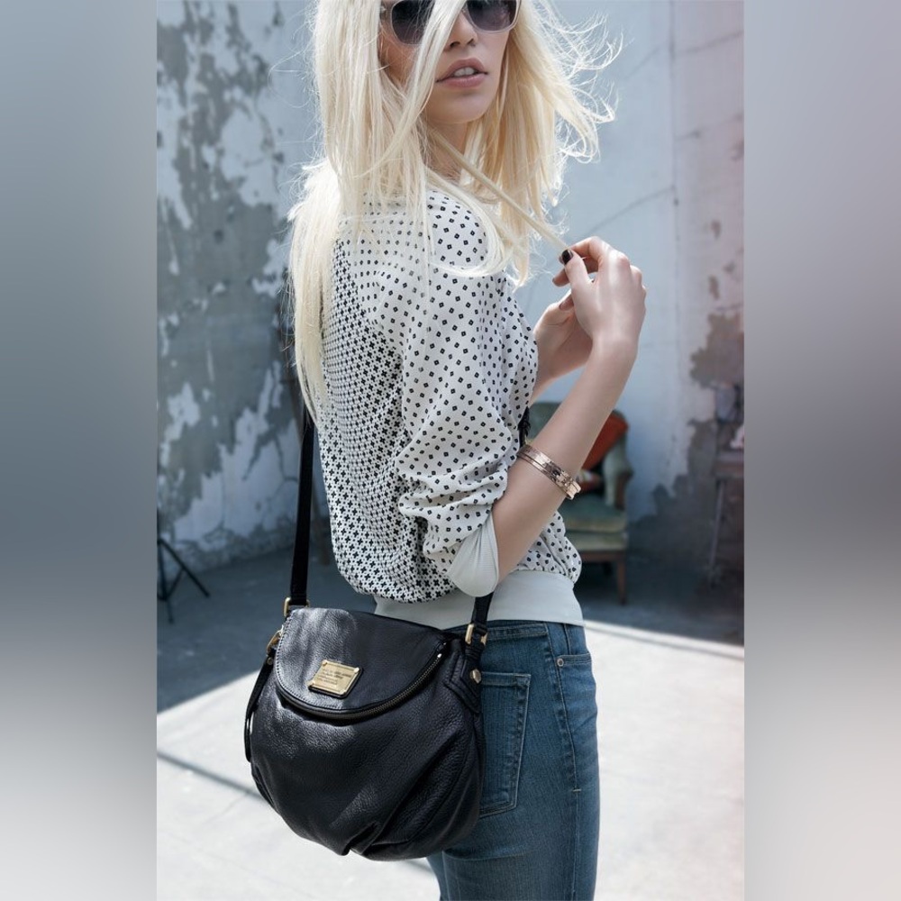 MARC BY MARC JACOBS 'Classic Q - Natasha' Crossbody Bag in Black Leather